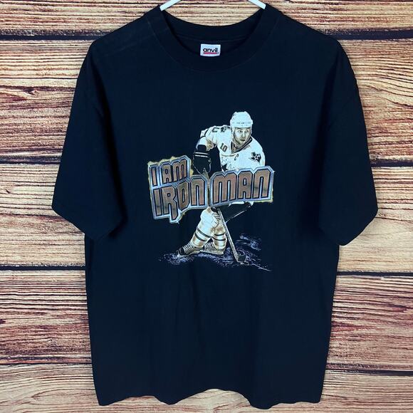 Vintage Dallas Stars Brenden Morrow "The Iron Man" Hockey T-shirt - Picture 2 of 8